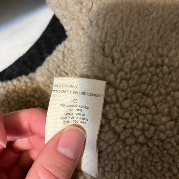 Woolrich men’s vest size large - Picture 3 of 4